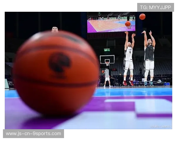 WNBA超级新星完成三双，联盟新门面？